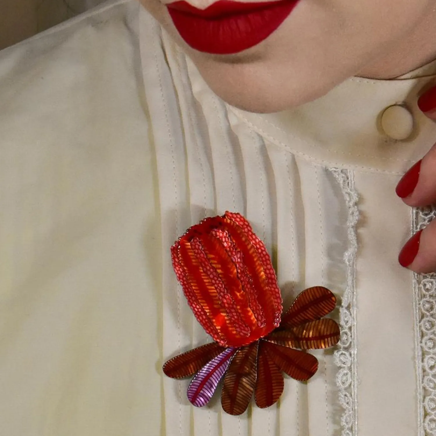 Bushy Blush Brooch^Erstwilder Clearance
