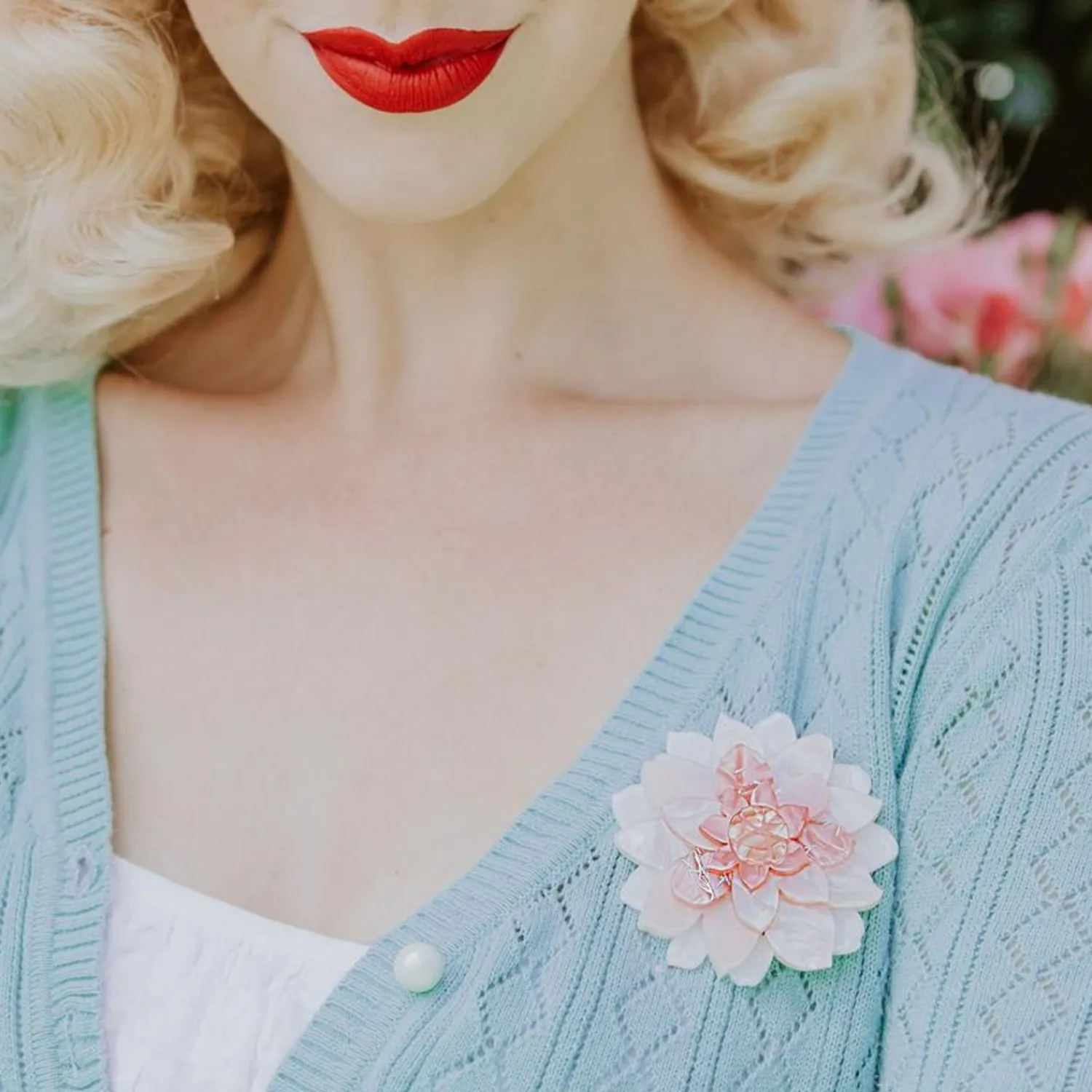 Darling Of The Valley Brooch^Erstwilder Hot