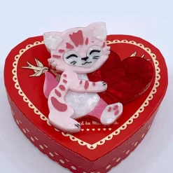 Feline The Love Brooch^Erstwilder Hot