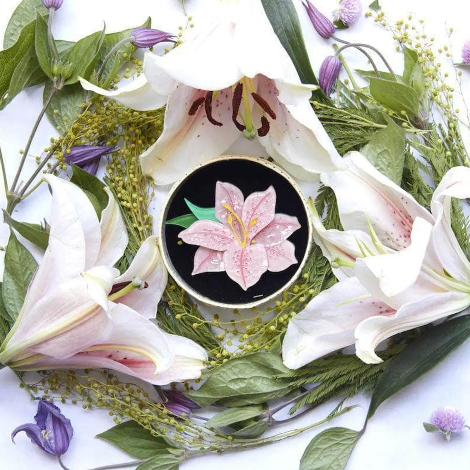Frilly Lily Frond Brooch^Erstwilder New