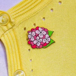 Heartfelt Hydrangea Enamel Pin^Erstwilder Best