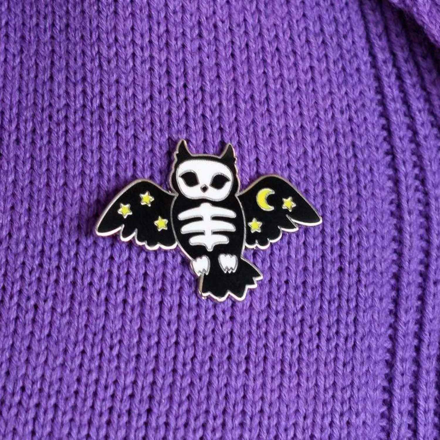 Hoot & Haunt Enamel Pin^Erstwilder Hot