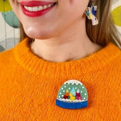 It'S Cold Outside Brooch^Erstwilder New