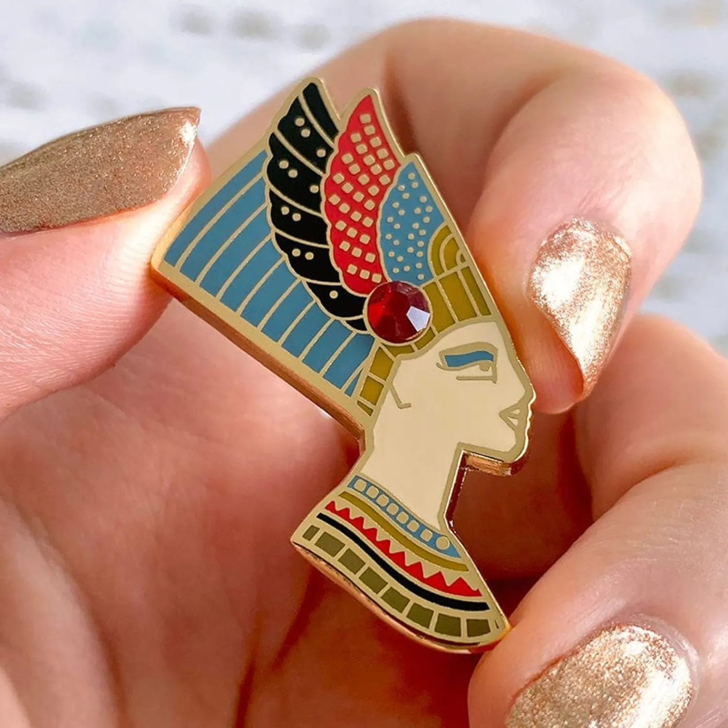 Lady Of Grace Nefertiti Enamel Pin^Erstwilder
