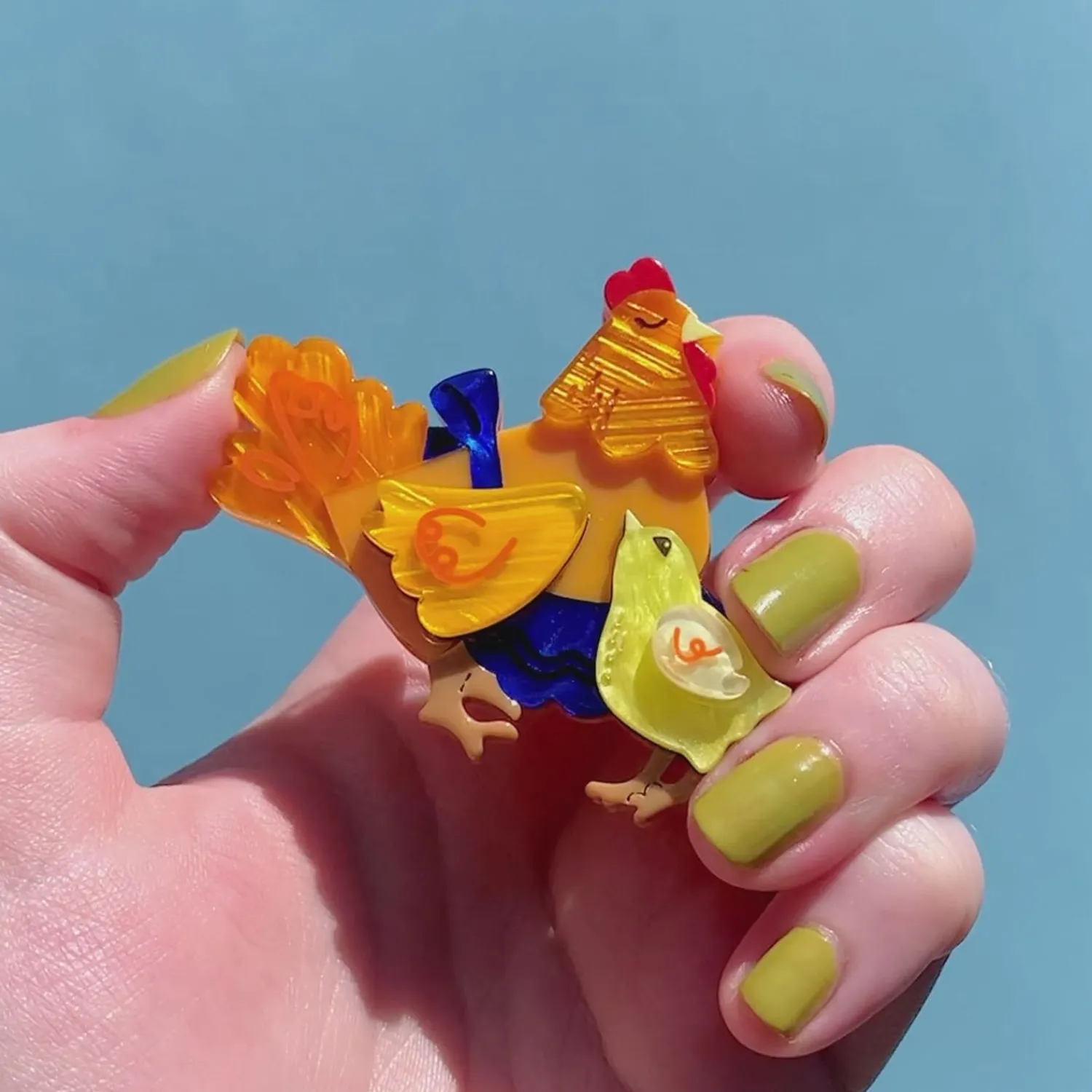 Mother Hen Knows Best Brooch^Erstwilder New