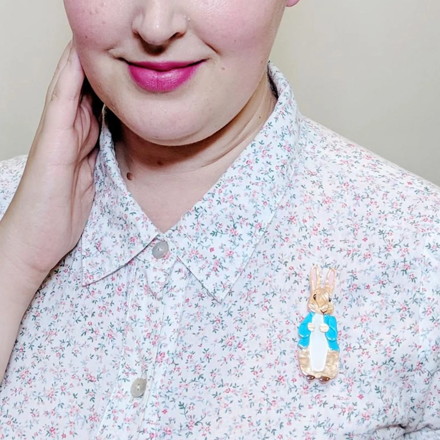 Peter Rabbit Brooch^Erstwilder Hot