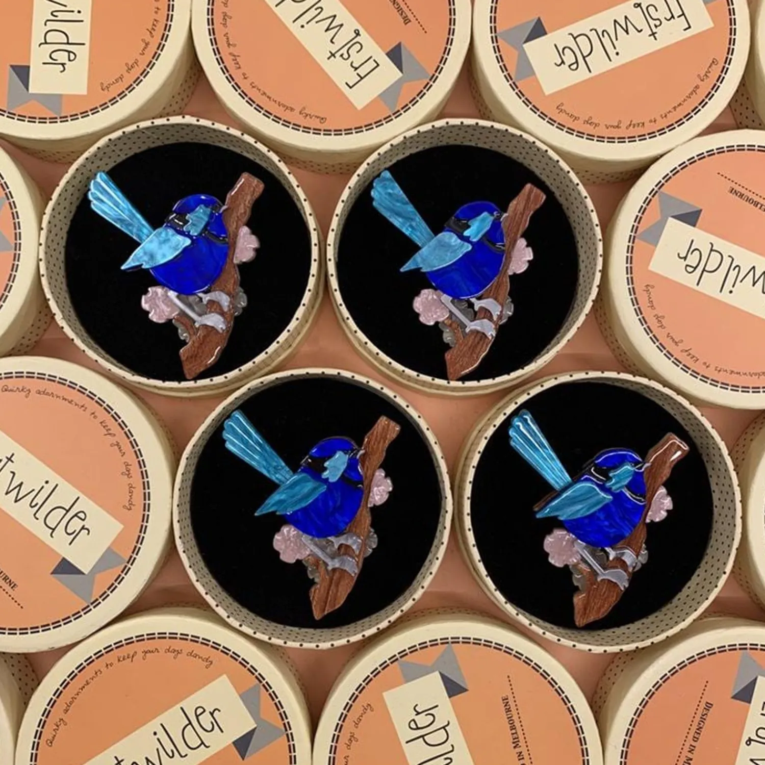 Phoebe The Fairy Wren Brooch^Erstwilder Hot