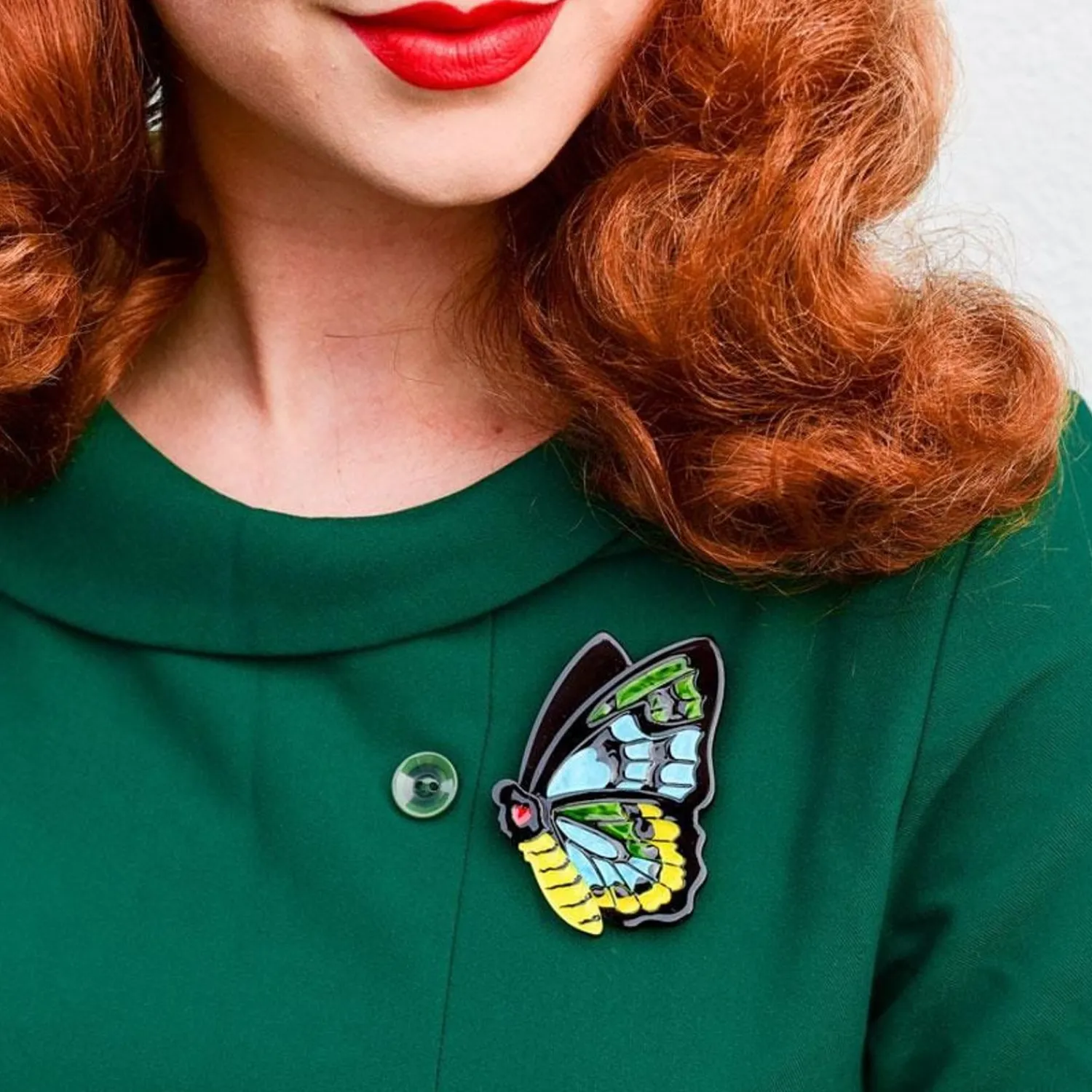 Prettiest Papillion Brooch^Erstwilder Hot