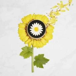 She Loves Me Daisy Brooch^Erstwilder New