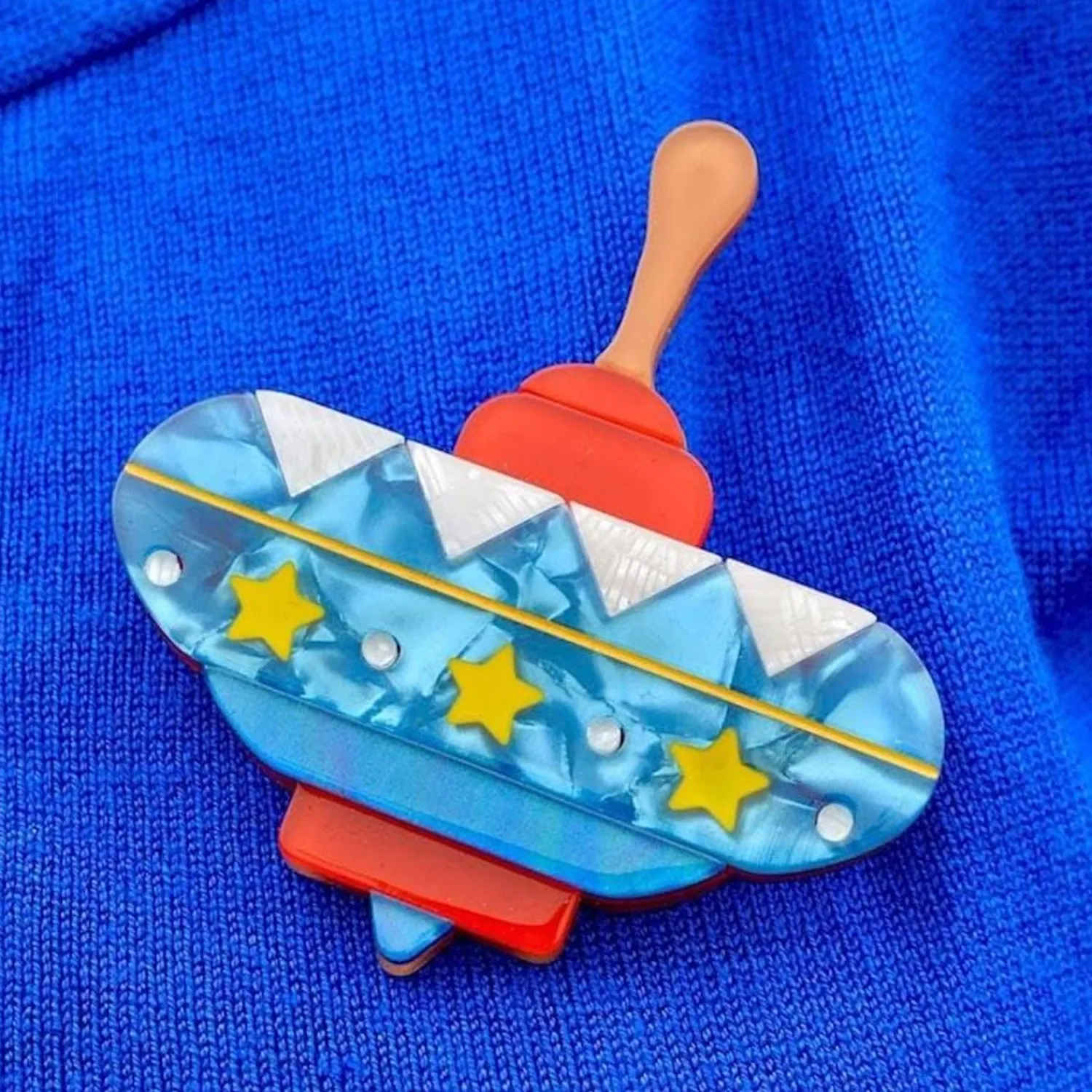 Spinning Around Toy Brooch^Erstwilder Best