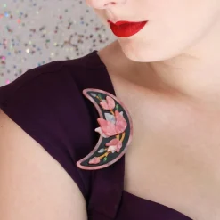 Steel Magnolias Brooch^Erstwilder Best