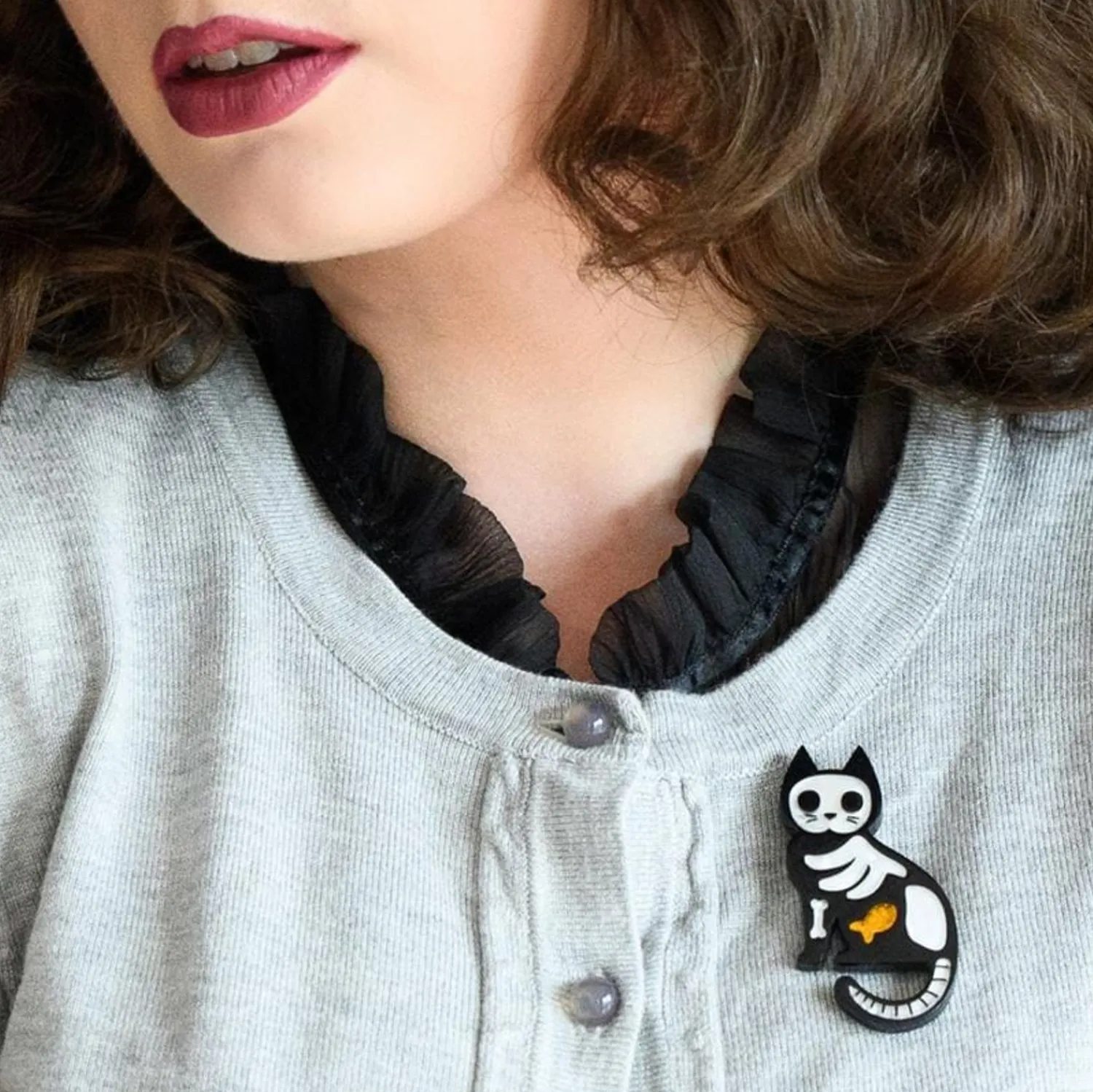 Tabby Tombstone Brooch^Erstwilder Sale