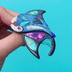 The Mercurial Manta Ray Brooch^Erstwilder Best