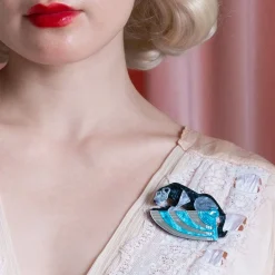 The Panther'S Embrace Brooch^Erstwilder New