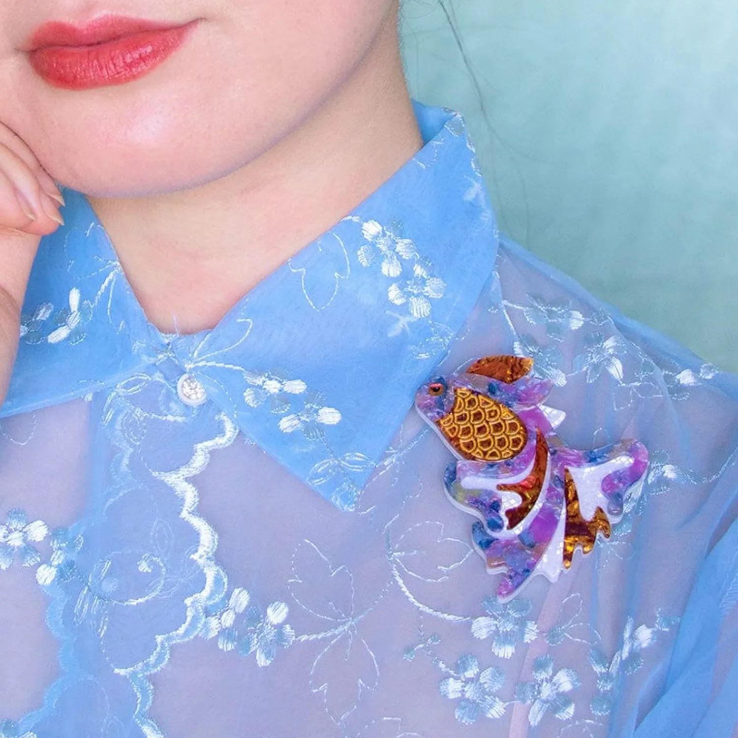 Thin Gold Wings Brooch^Erstwilder Best