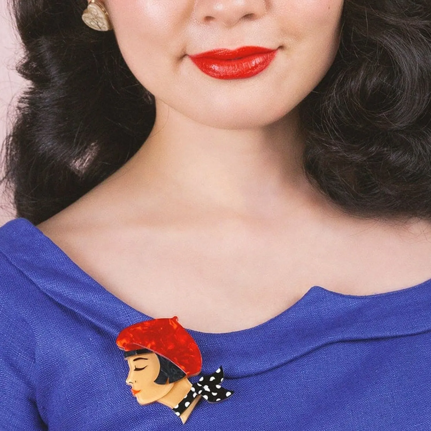 Tres Chic Brooch - Red^Erstwilder Clearance